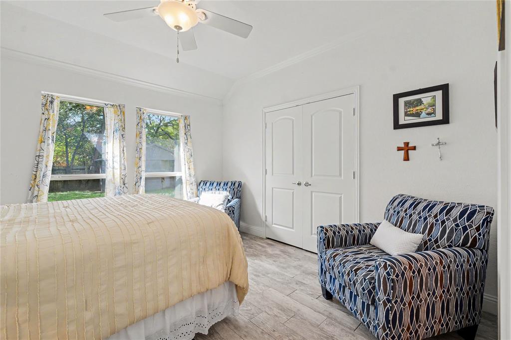 116 E 8th Street, Irving, TX 75060
