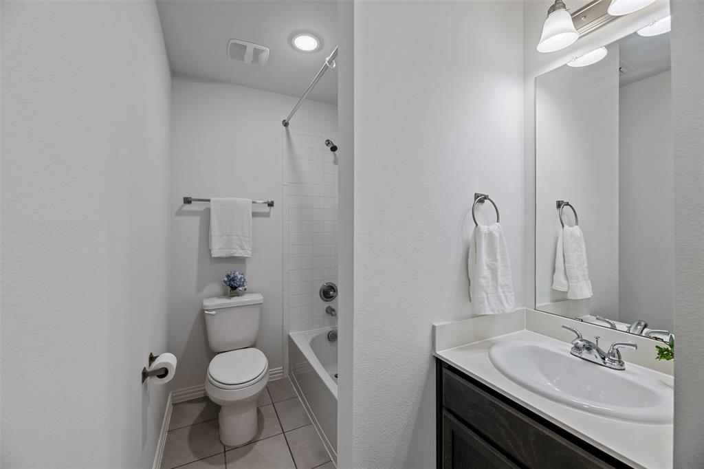 4619 Raleigh Dalton Road, Dallas, TX 75227