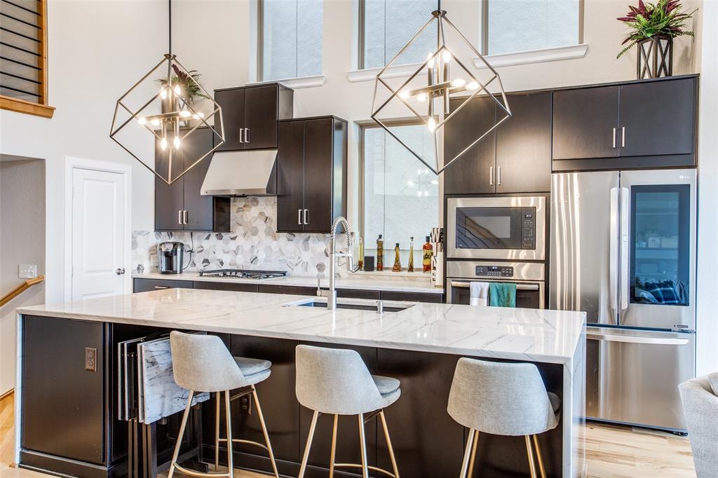 Kitchen with island seating