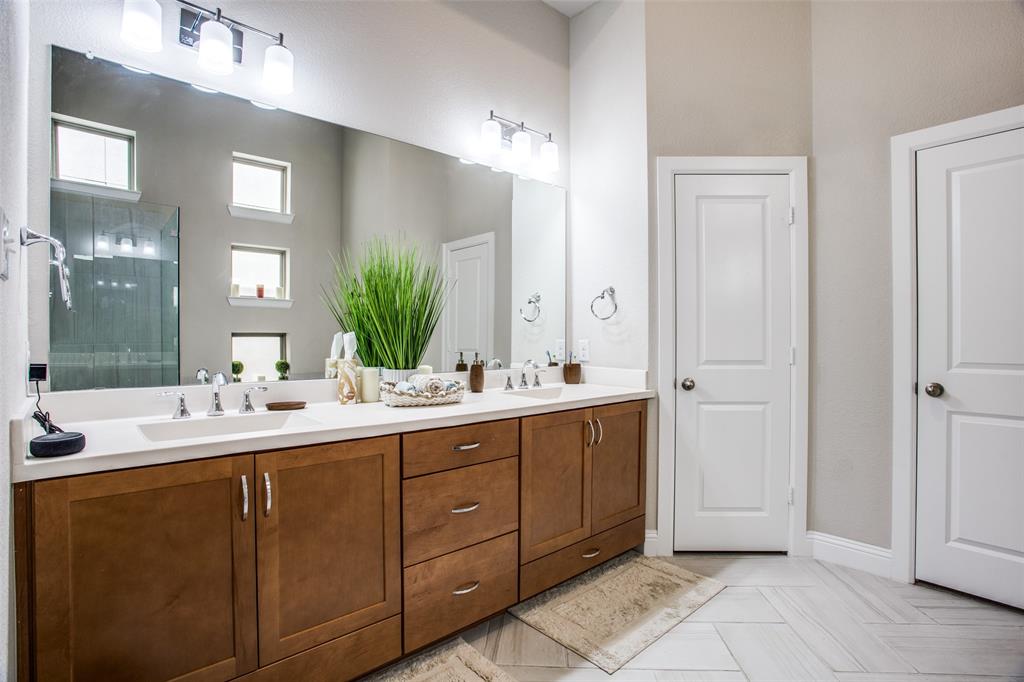 Primary bathroom cabinetry