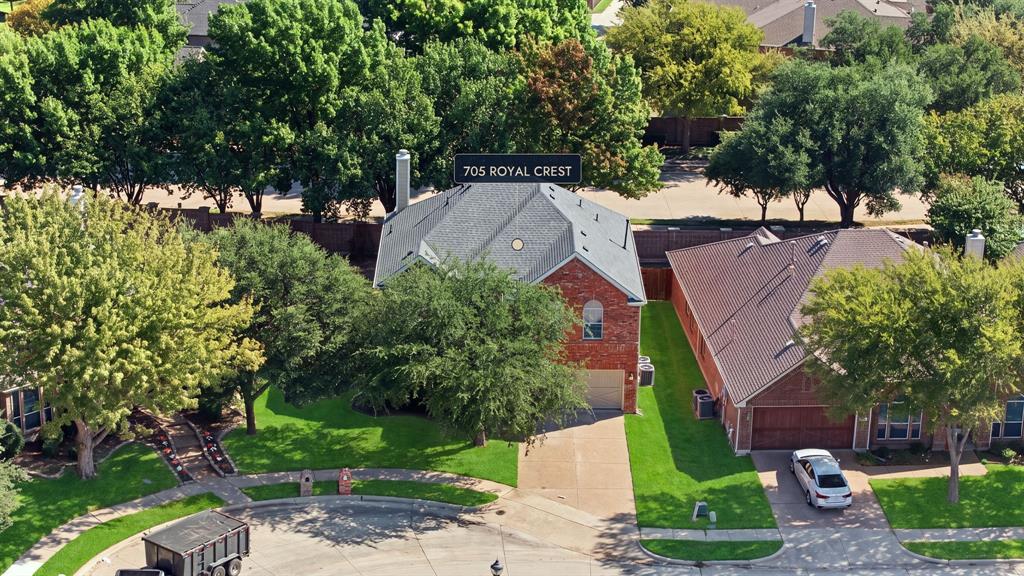 705 Royal Crest Court, McKinney, TX 75072