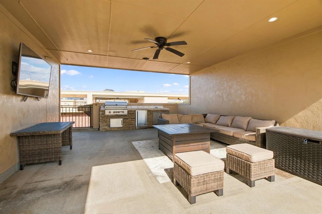 Roof top terrace, with covered area on fourth level