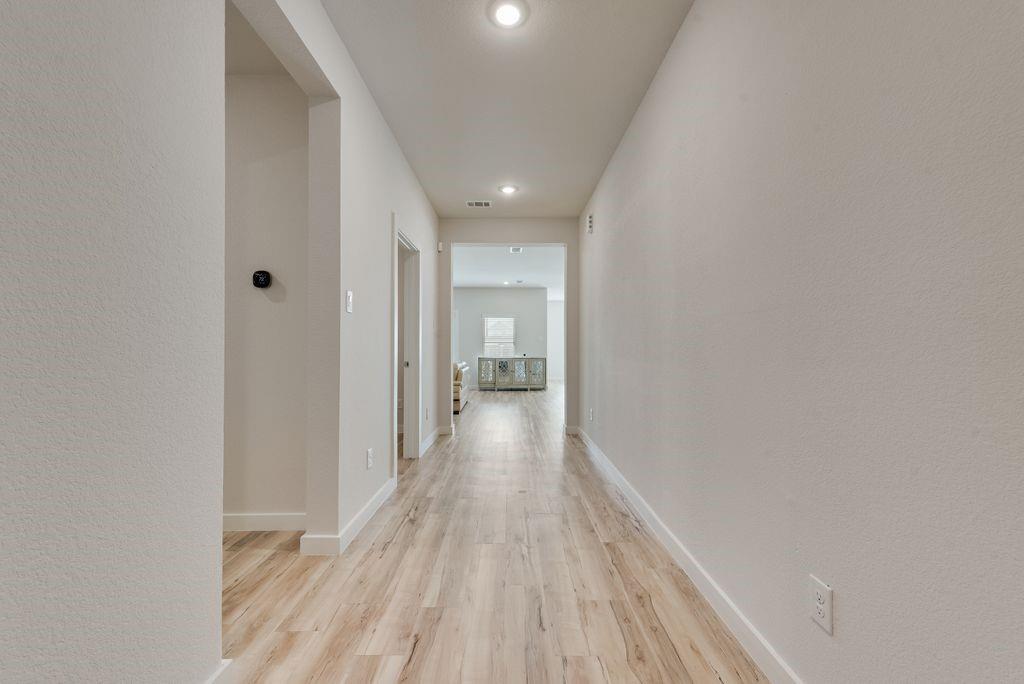 801 Vineyard Way, Forney, TX 75126 801 Vineyard Way, Forney, TX 75126