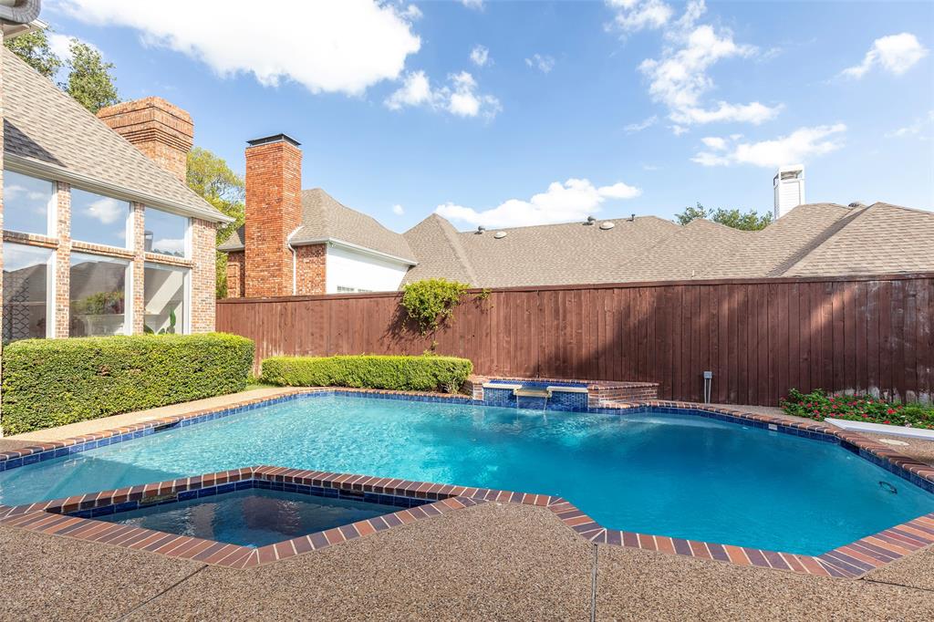 Spend your weekends with family and friends soaking up the sun and enjoying Life!