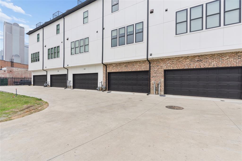 2401 Canton Street, #1002, Dallas, TX 75201