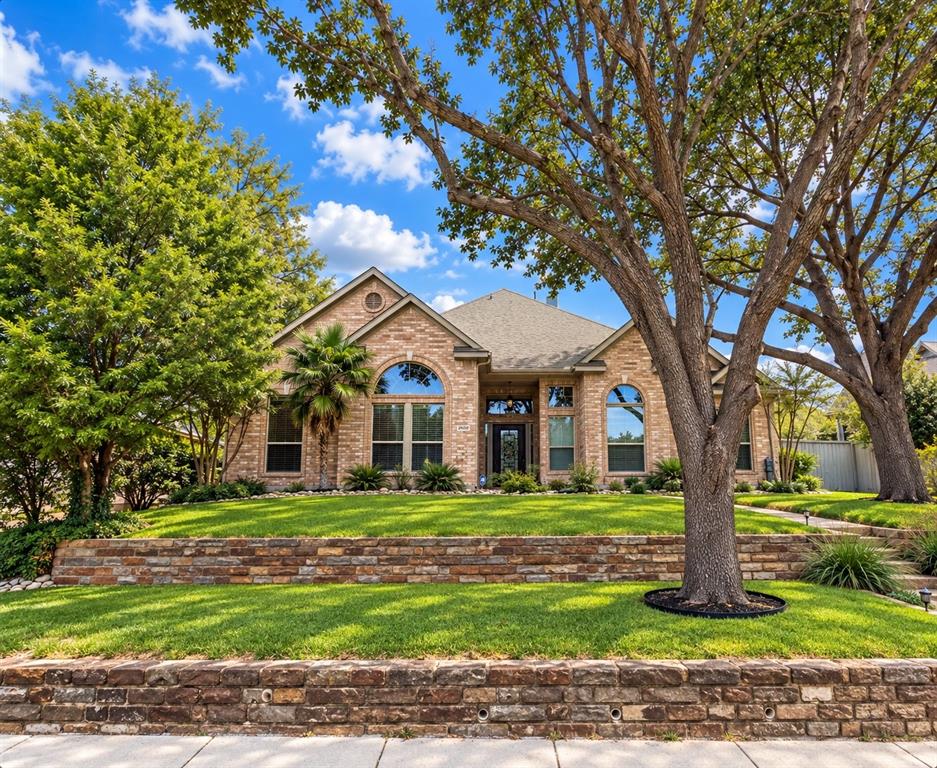 Welcome to 2990 Hillingdon, Richardson TX. This single story 4 bedroom home with a pool is located across from 440+ acre Breckinridge Park.
