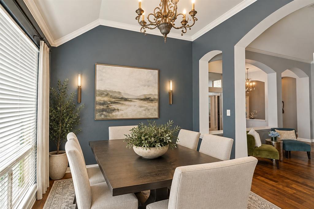 Dining Room virtually staged.