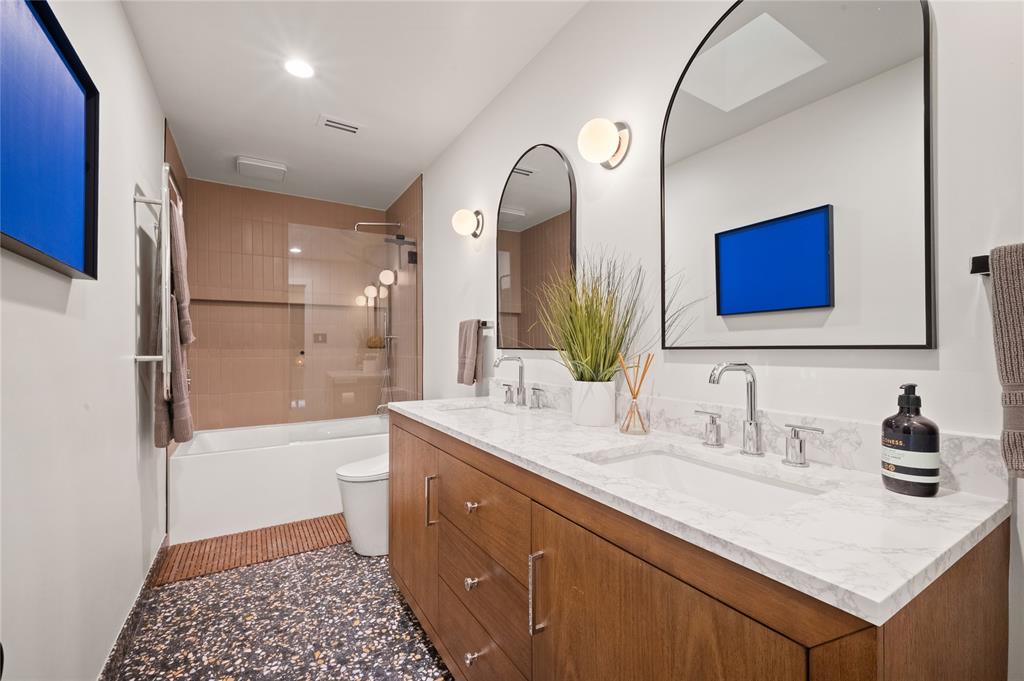 7111 Claybrook Drive, Dallas, TX 75231