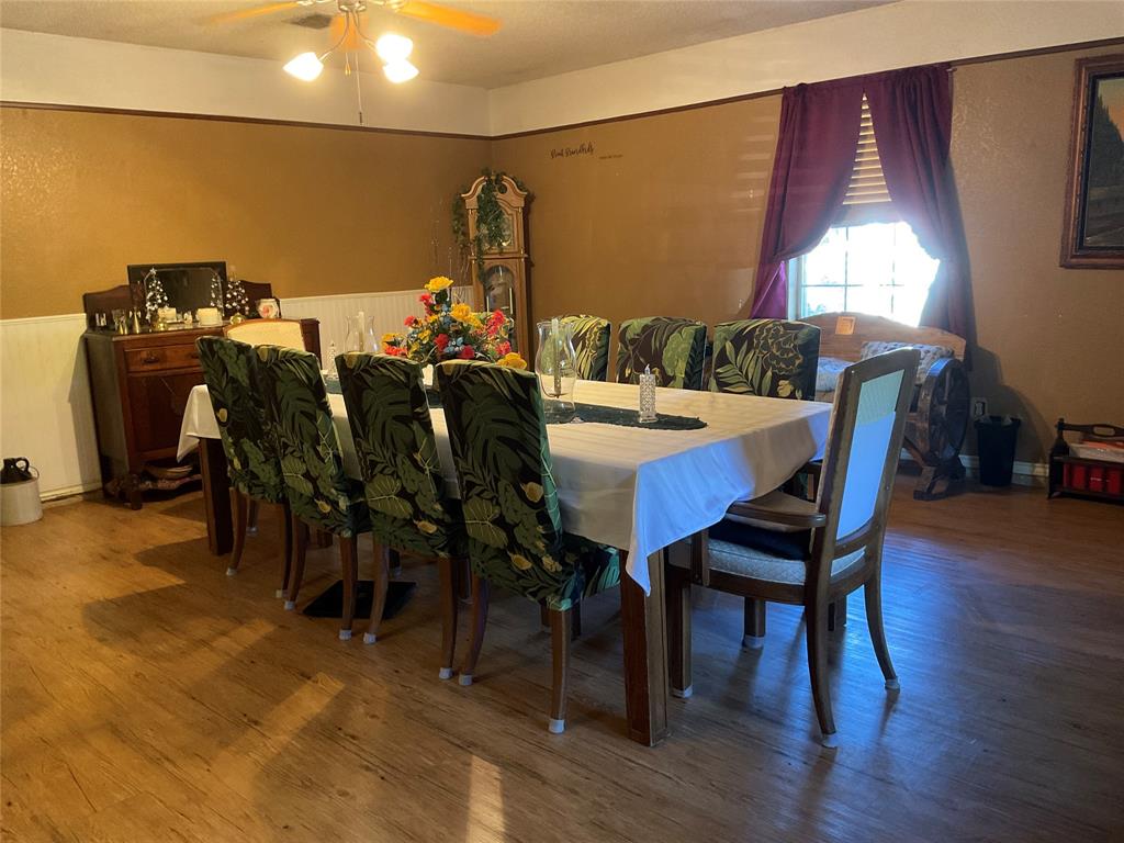 101 EdgeForest Drive, Elm Mott, TX 76640