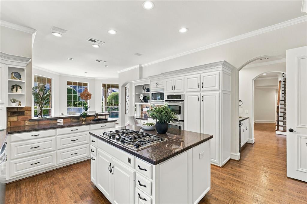 2104 Sutton Place, Plano, TX 75093
