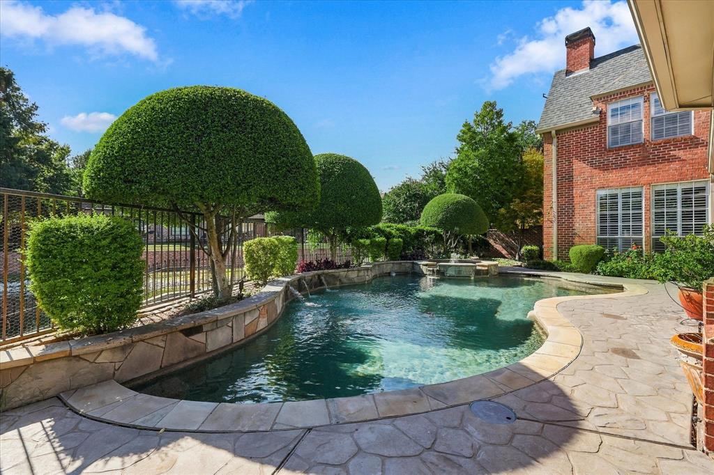 2104 Sutton Place, Plano, TX 75093