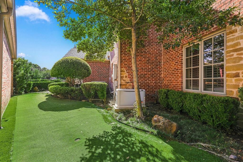 2104 Sutton Place, Plano, TX 75093
