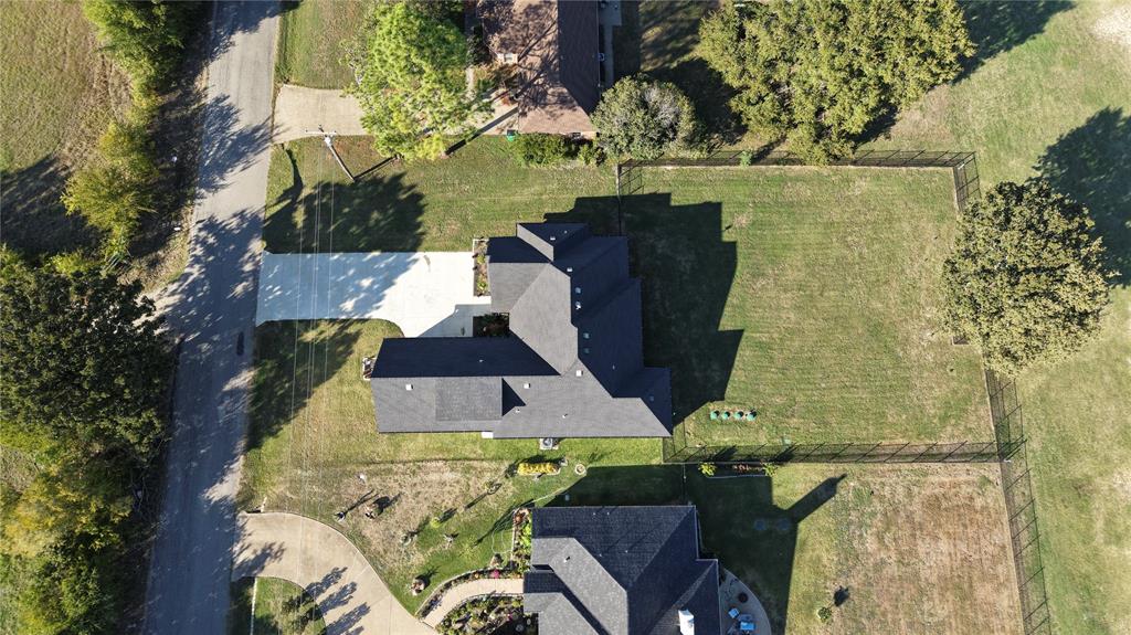 15283 County Road 4052, Kemp, TX 75143