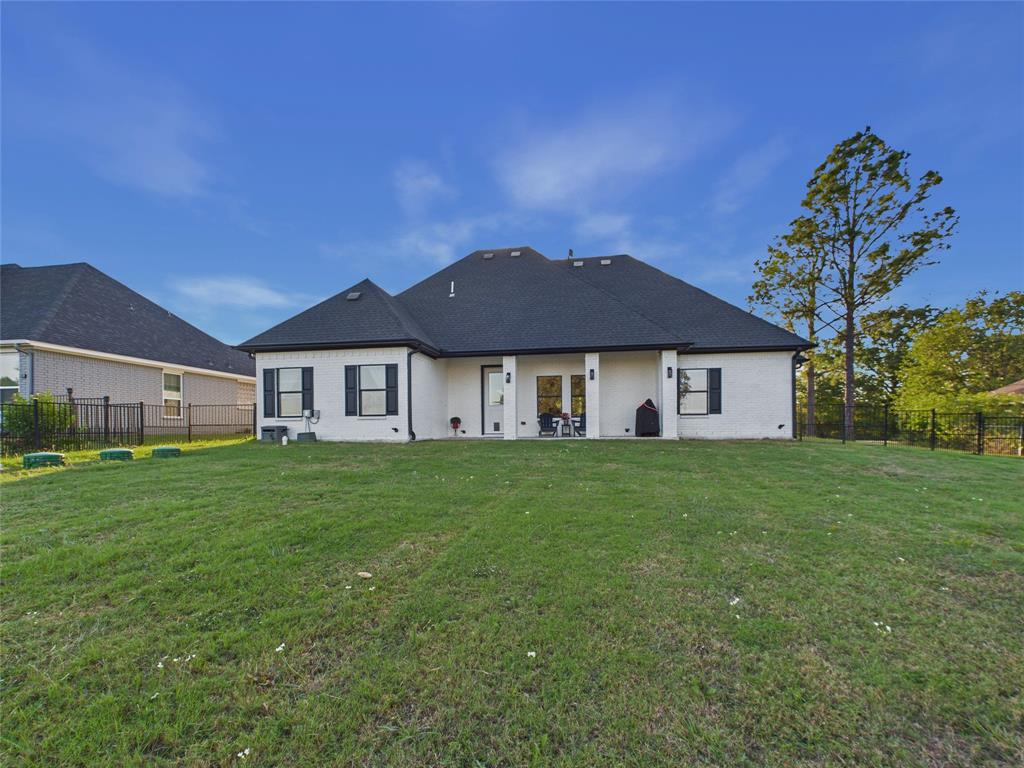 15283 County Road 4052, Kemp, TX 75143
