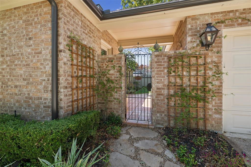 1225 Kelpie Court, Fort Worth, TX 76111