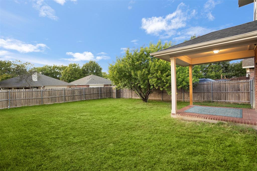 Large backyard with tons of room for activities!