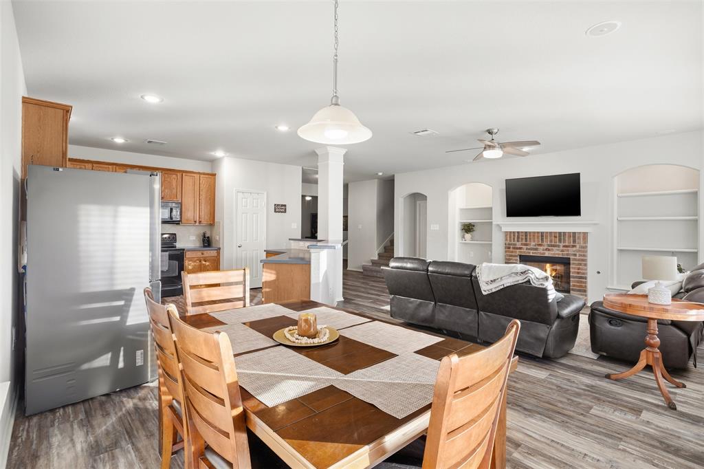2707 Juniper Drive, Glenn Heights, TX 75154