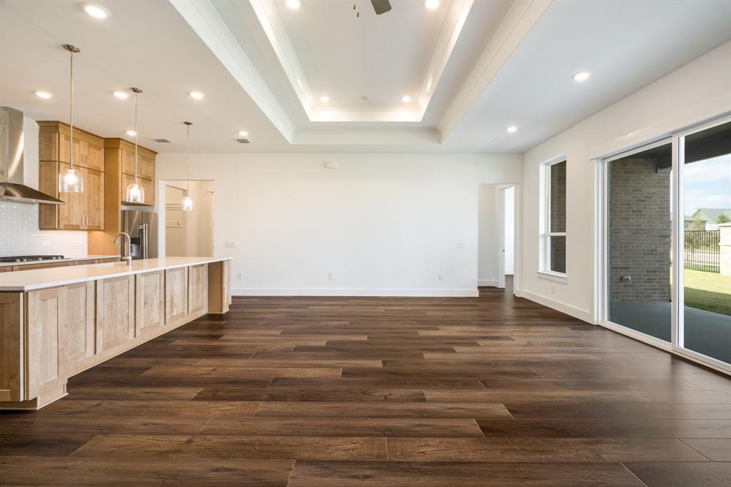 417 Raven Ridge Drive, McKinney, TX 75071