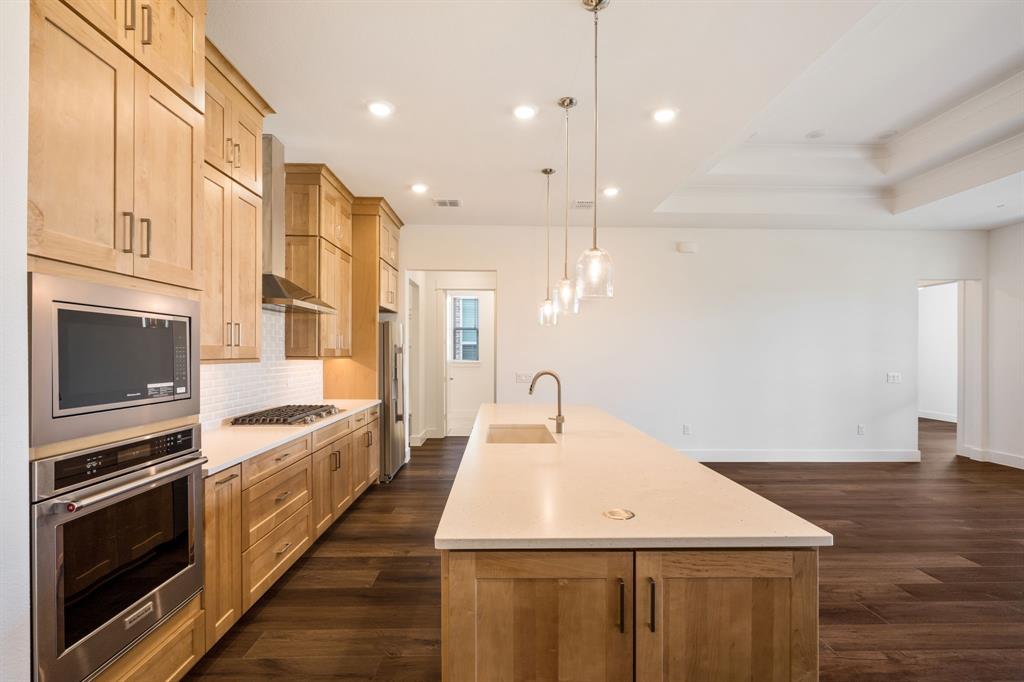 417 Raven Ridge Drive, McKinney, TX 75071