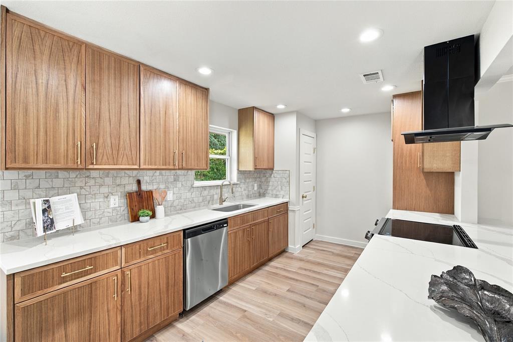 2612 Briarcove Drive, Plano, TX 75074