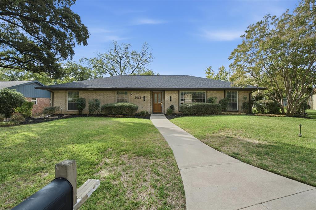2612 Briarcove Drive, Plano, TX 75074