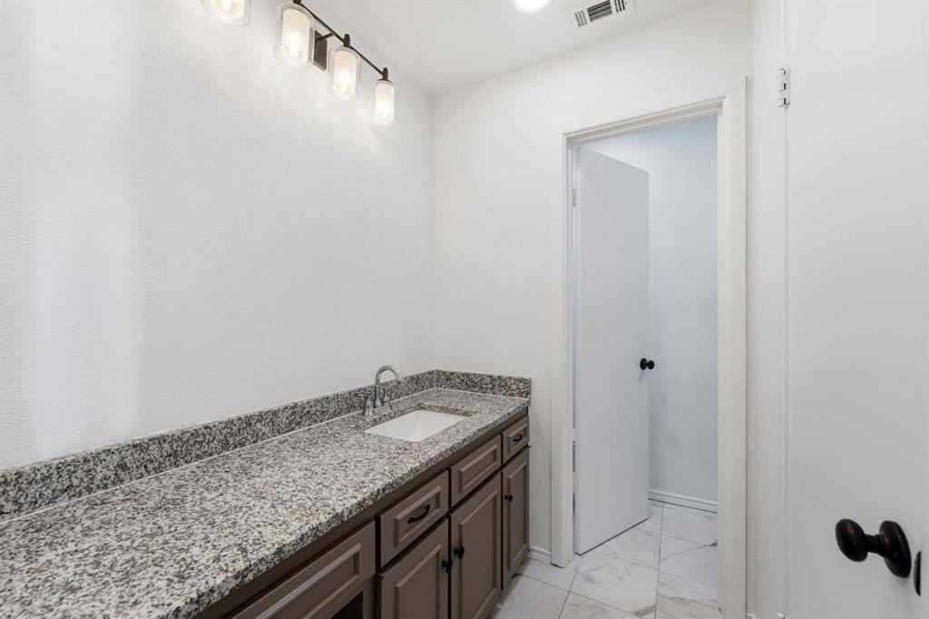 4752 Stallcup Drive, Mesquite, TX 75150