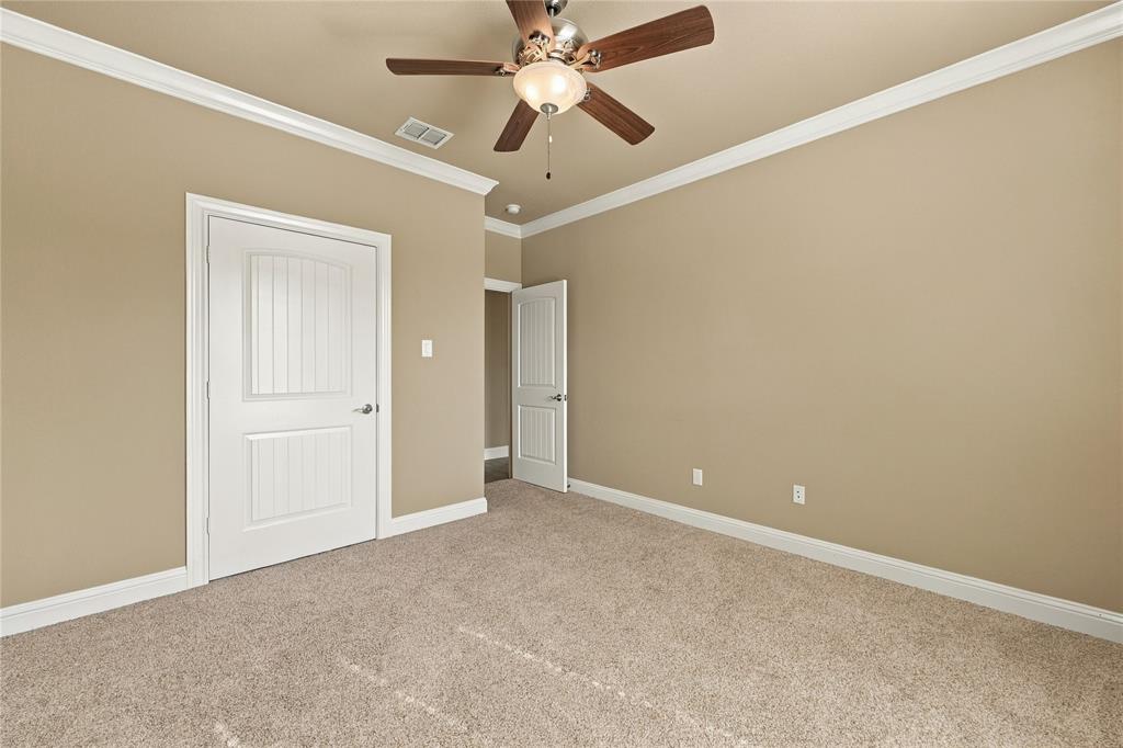 545 Hunton Lane, Robinson, TX 76706