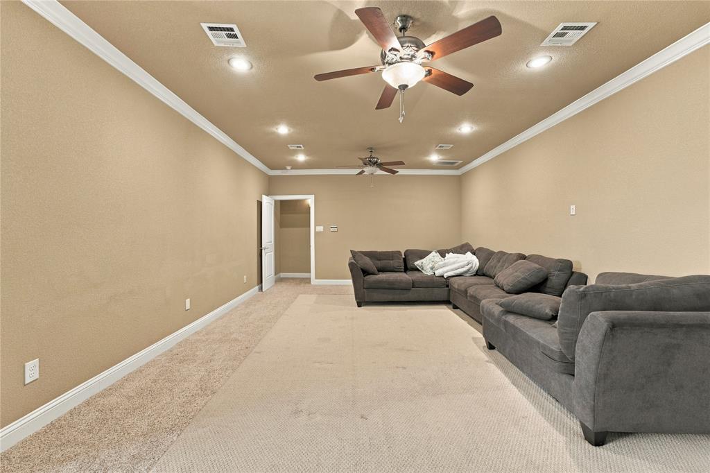 545 Hunton Lane, Robinson, TX 76706