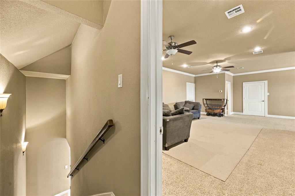 545 Hunton Lane, Robinson, TX 76706