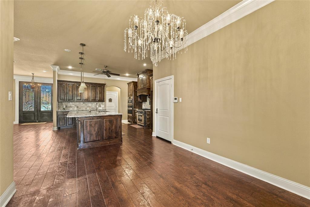 545 Hunton Lane, Robinson, TX 76706