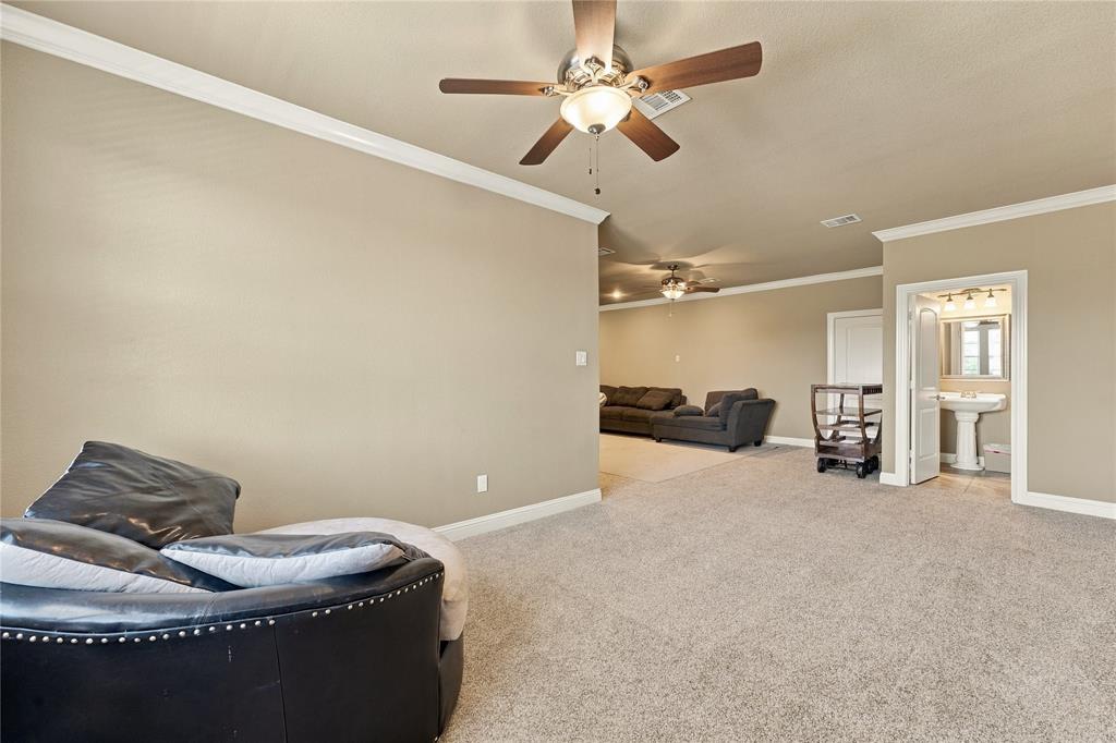 545 Hunton Lane, Robinson, TX 76706