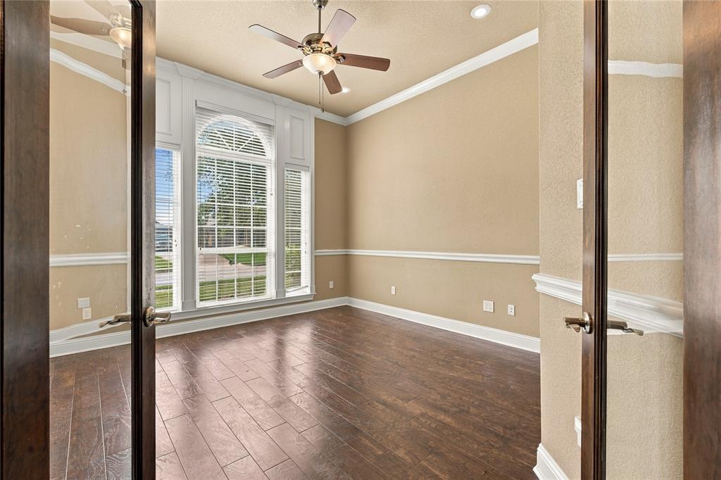 545 Hunton Lane, Robinson, TX 76706