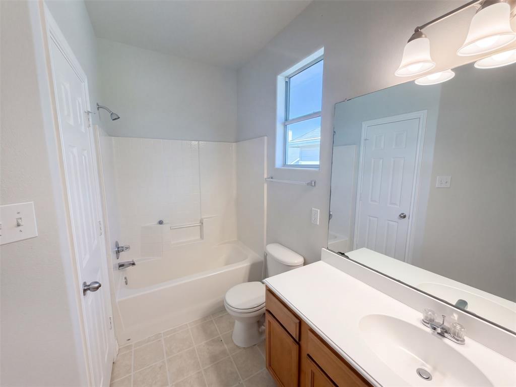 2309 Windsor Farms Drive, Denton, TX 76207