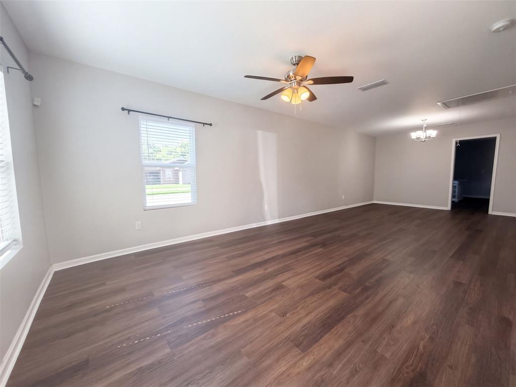 1425 E Cherry Street, Sherman, TX 75090