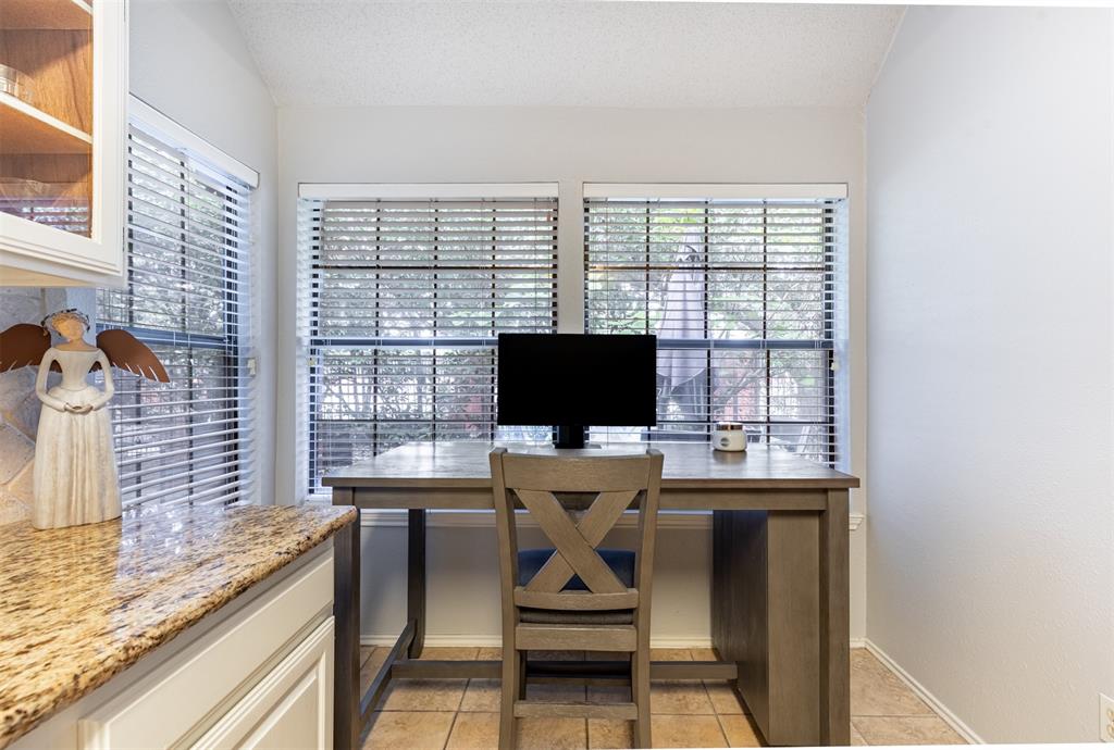 This area of the kitchen is a great place for a work space - what a great view!