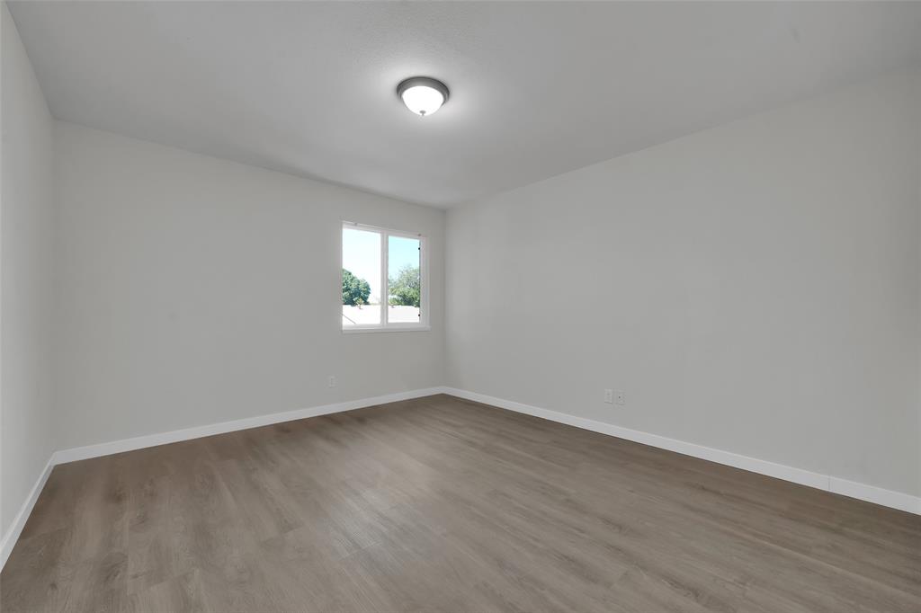 3213 Round Rock Circle, Garland, TX 75044