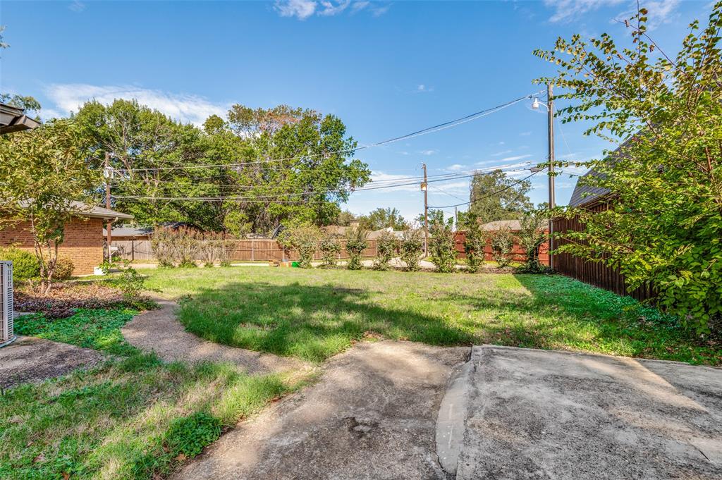 Side yard