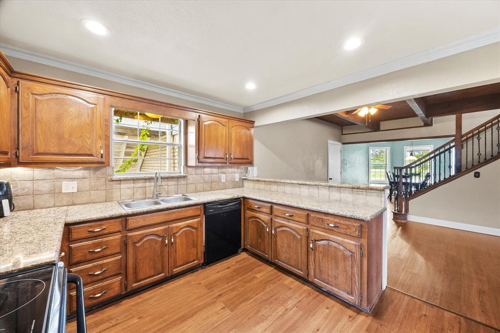 9 Amanda Lane, Rockwall, TX 75032 9 Amanda Lane, Rockwall, TX 75032