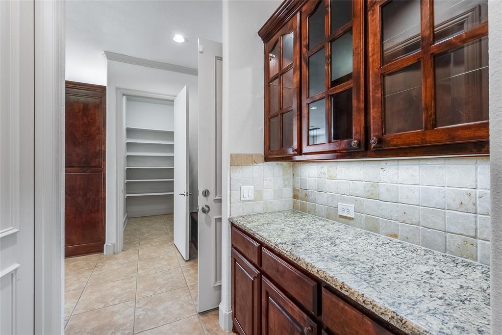 6705 Thorntree Drive, McKinney, TX 75072