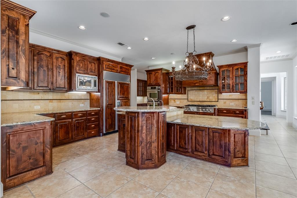 6705 Thorntree Drive, McKinney, TX 75072