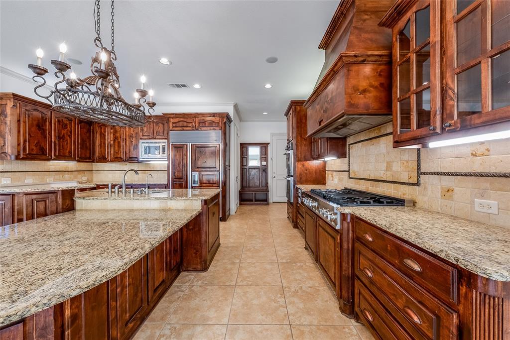 6705 Thorntree Drive, McKinney, TX 75072