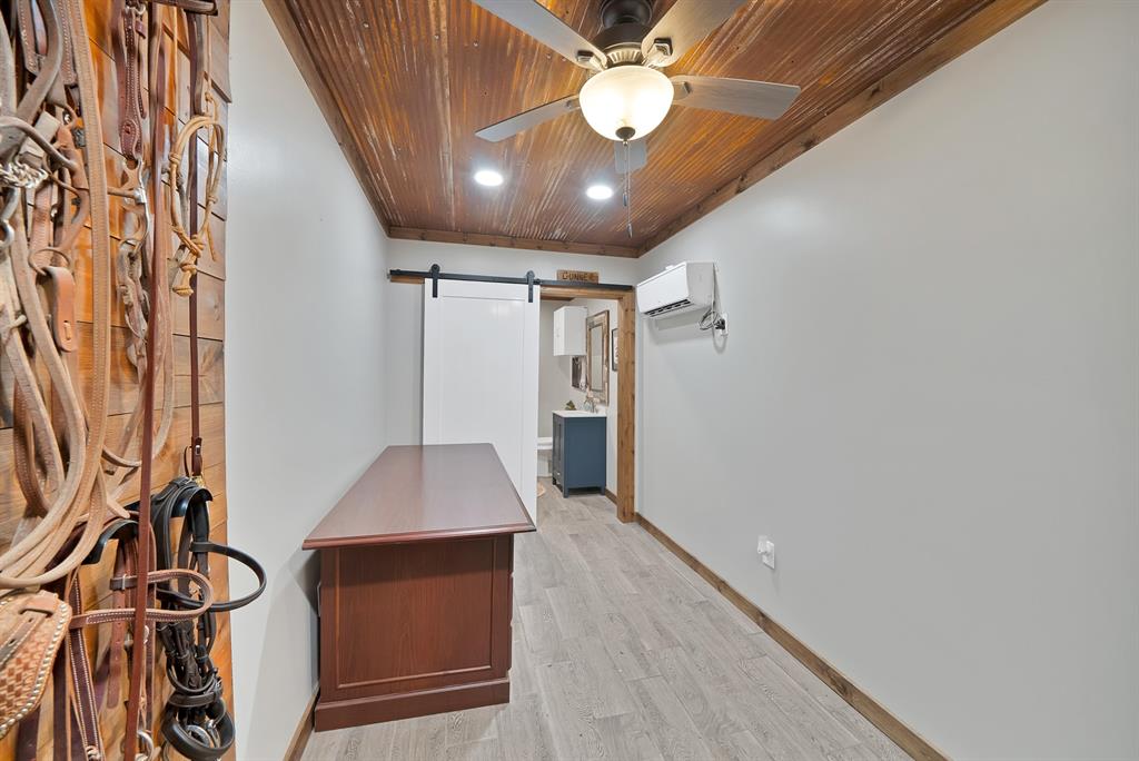 146 Private Road 1525, Bridgeport, TX 76426