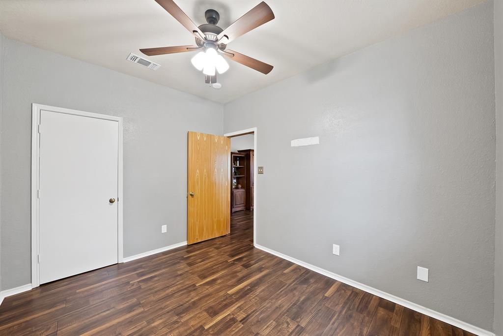 146 Private Road 1525, Bridgeport, TX 76426
