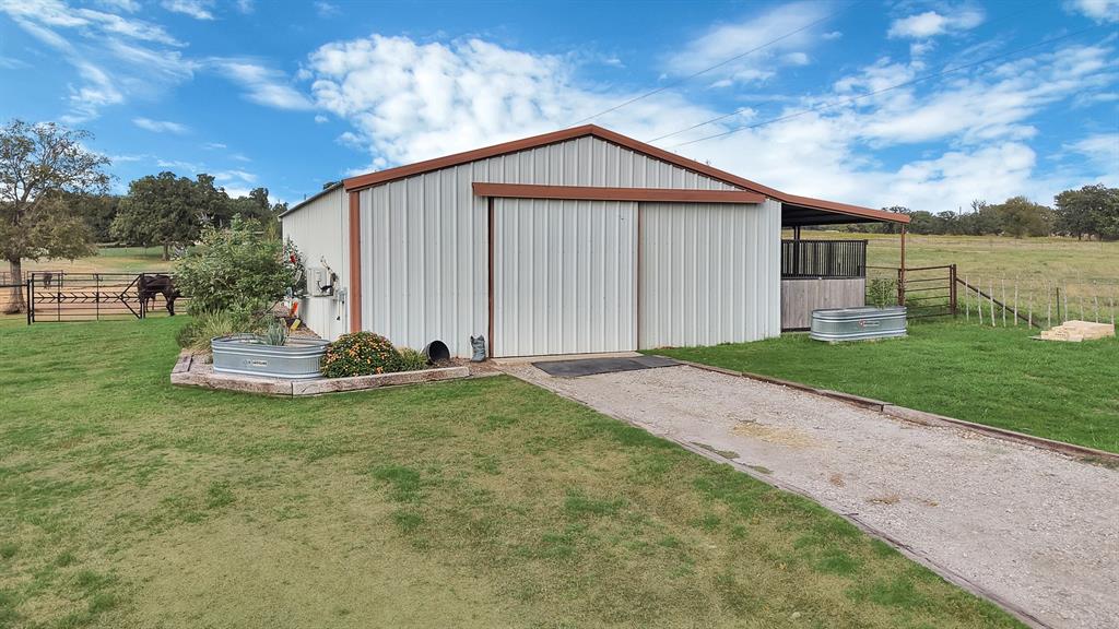 146 Private Road 1525, Bridgeport, TX 76426