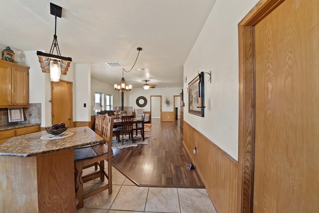 146 Private Road 1525, Bridgeport, TX 76426