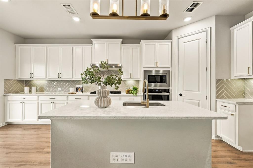 2329 Bella Court, Carrollton, TX 75010