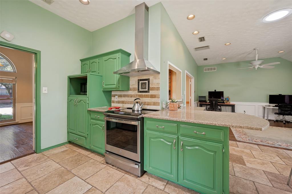 755 Red River Trail, Irving, TX 75063