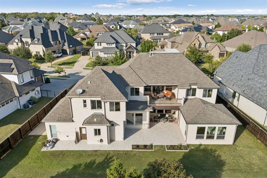 917 Lake Carillon Lane, Southlake, TX 76092