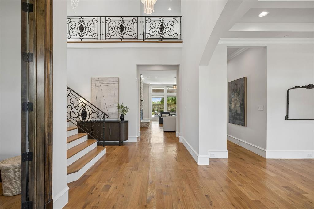 917 Lake Carillon Lane, Southlake, TX 76092