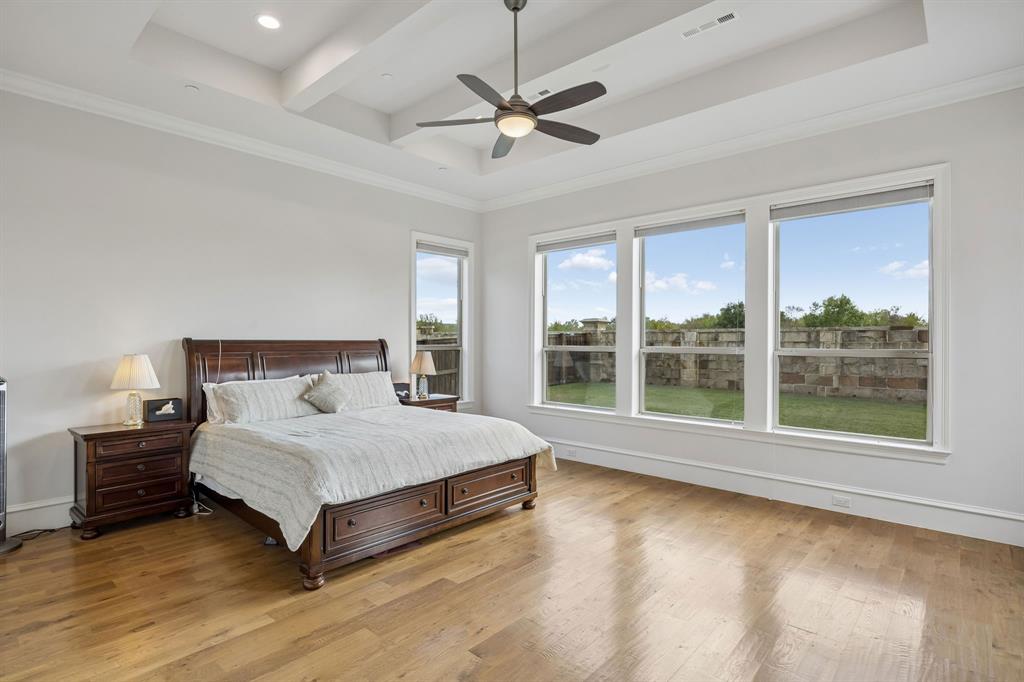 917 Lake Carillon Lane, Southlake, TX 76092